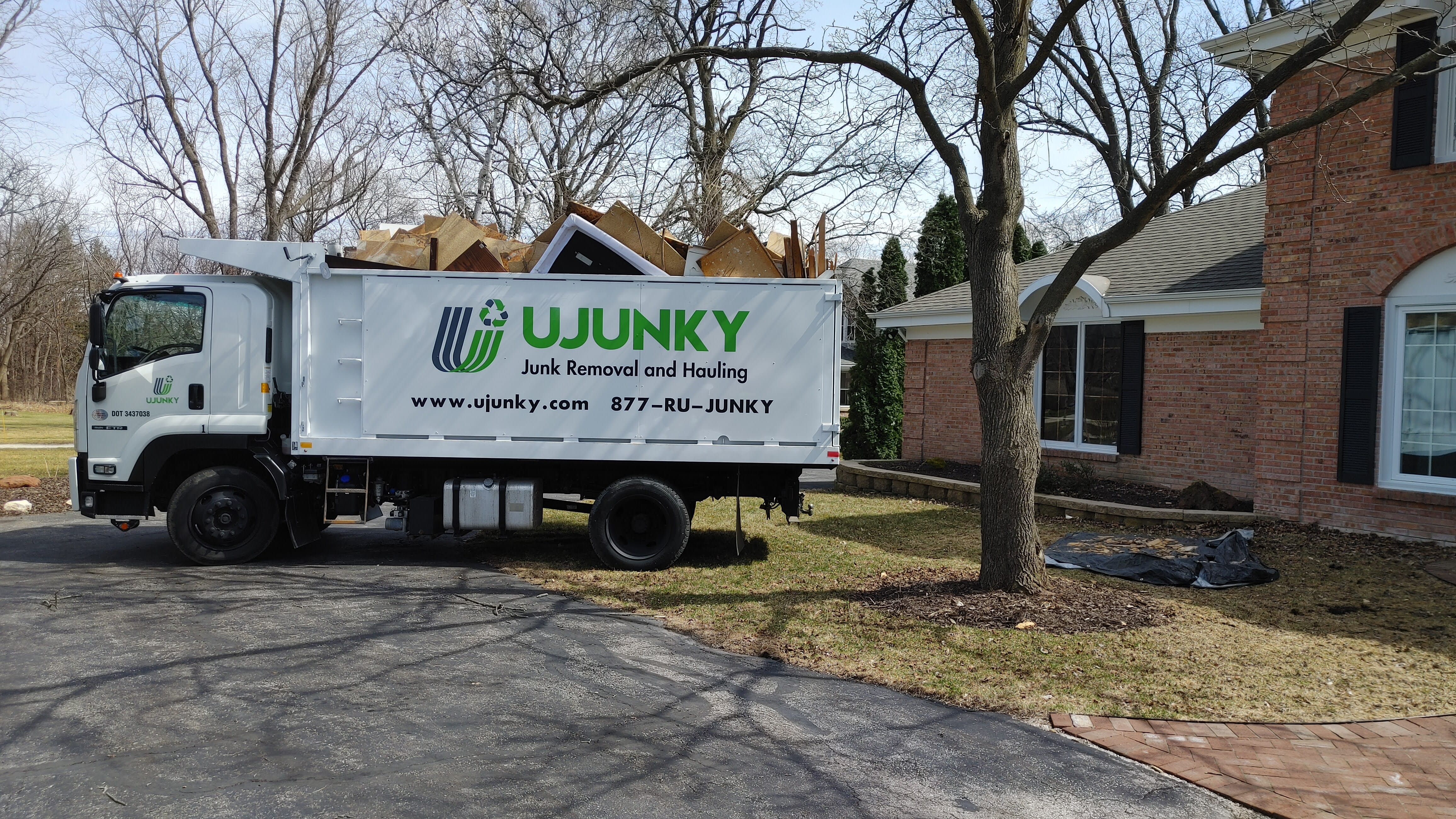 Junk removal action shot in Brookfield, Wisconsin